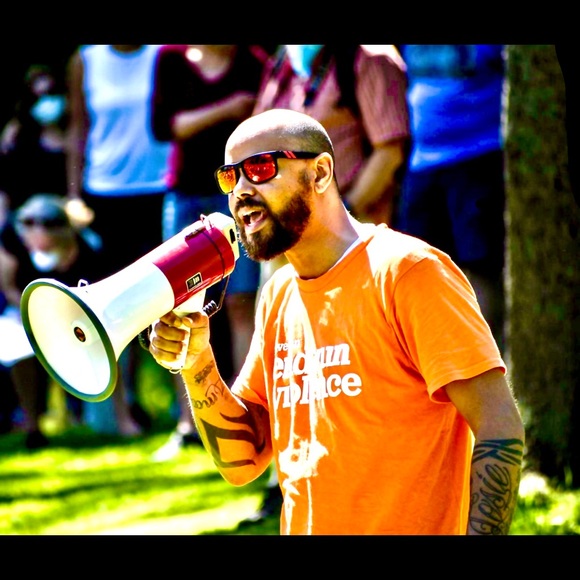 Meet your Posher, Khary - Picture 4 of 16